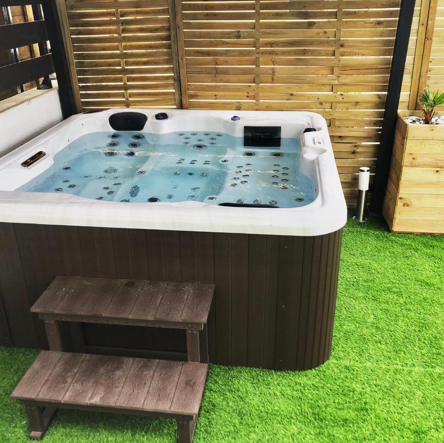 Cap Paradise Suite Jacuzzi Agde Exterior foto